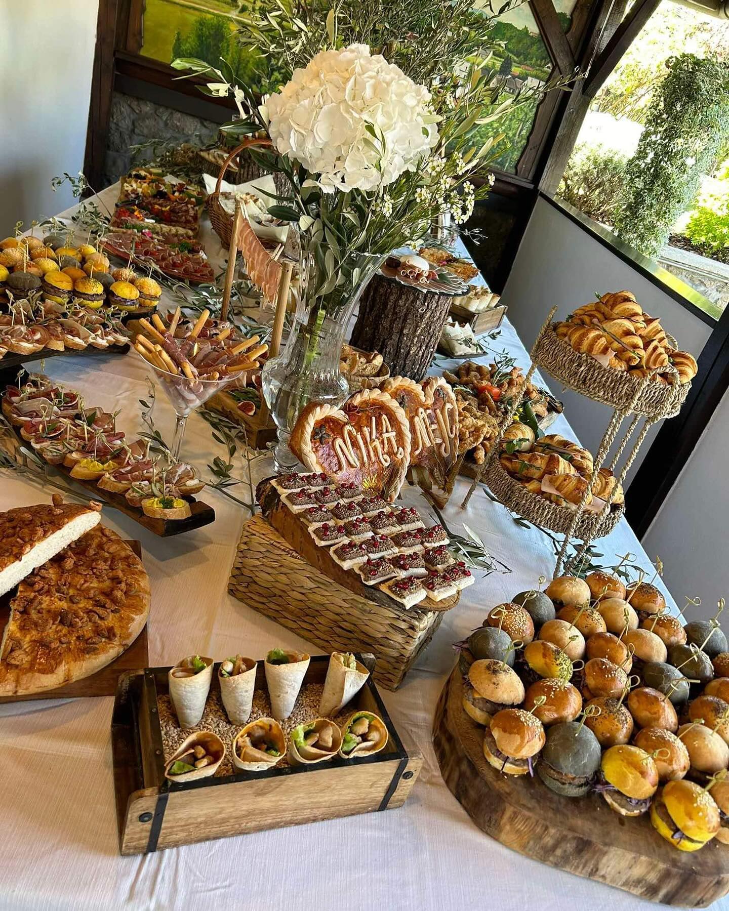 460565806_898445245504416_5442737472426791651_n